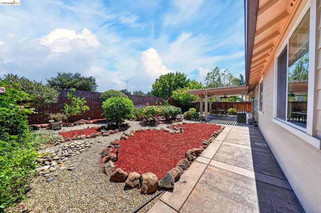 1098 Beau Avenue Brentwood CA 94513