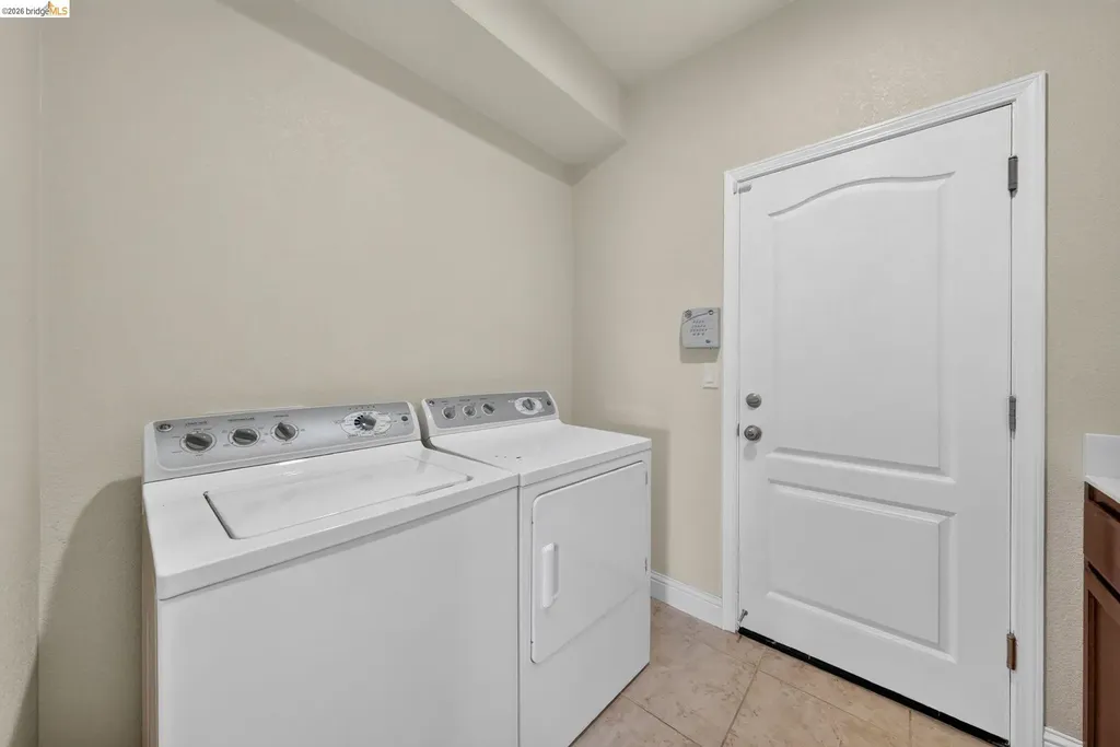 1098 Beau Avenue Brentwood CA 94513