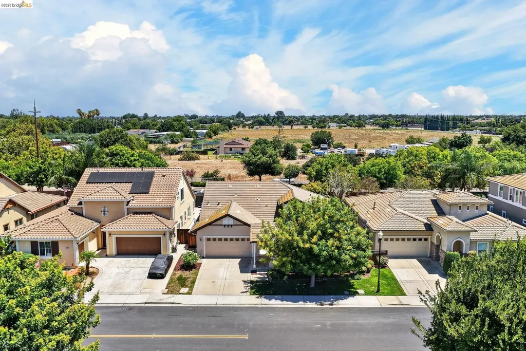 1098 Beau Avenue Brentwood CA 94513