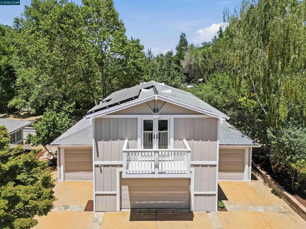 26929 Palomares Road Castro Valley CA 94552