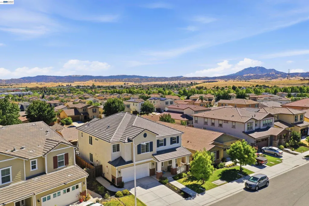5555 Mountain Ridge Court Antioch CA 94531
