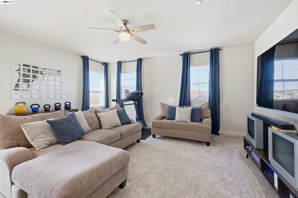 5555 Mountain Ridge Court Antioch CA 94531