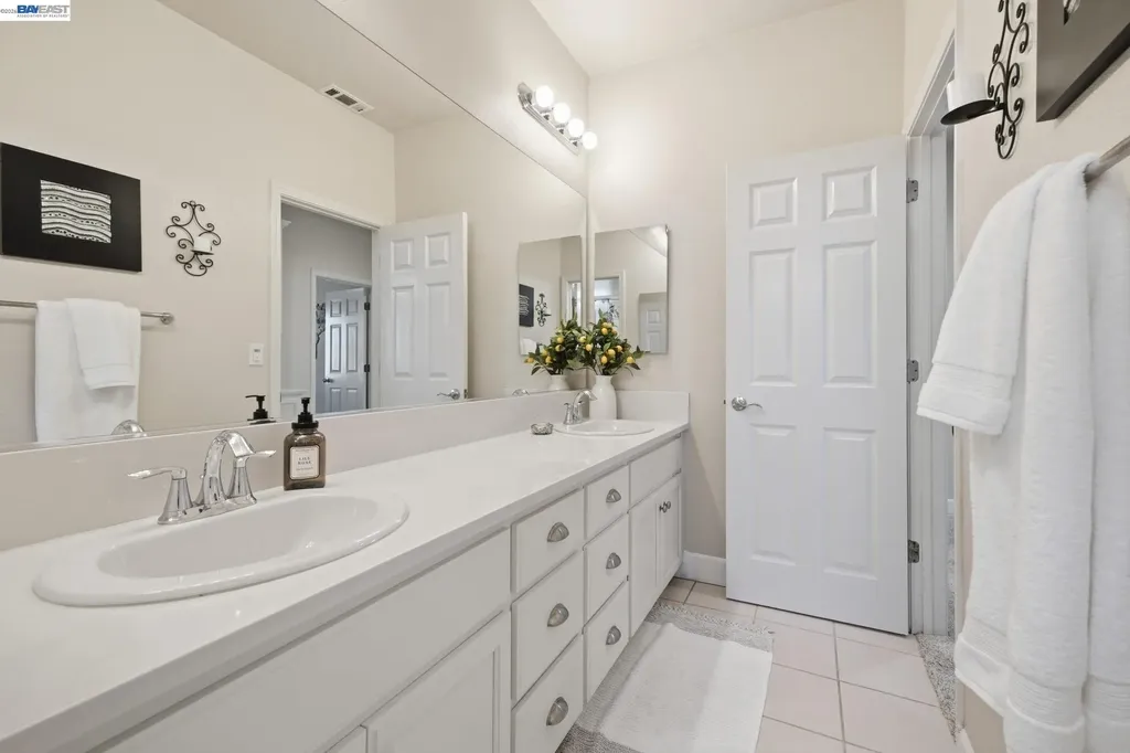 5555 Mountain Ridge Court Antioch CA 94531