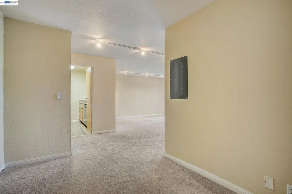 1085 Murrieta Boulevard Livermore CA 94550