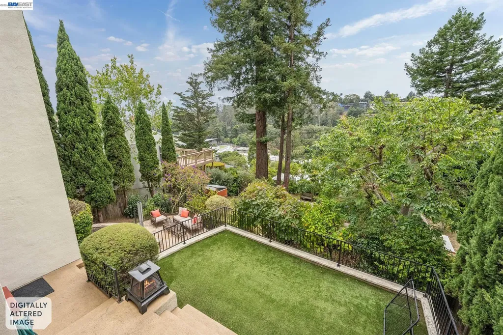 5765 Colton Boulevard Oakland CA 94611