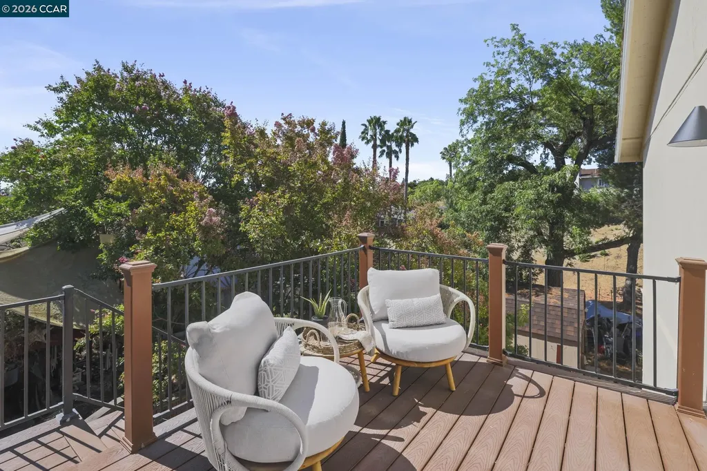 854 Shell Avenue Martinez CA 94553