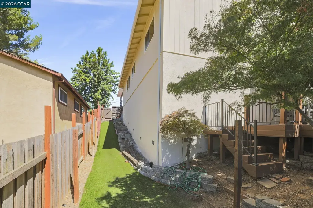 854 Shell Avenue Martinez CA 94553