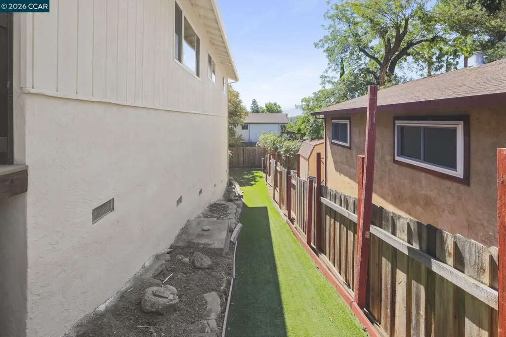 854 Shell Avenue Martinez CA 94553