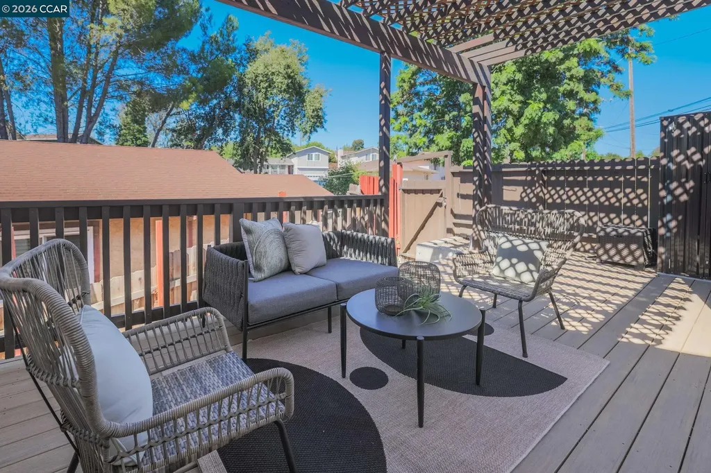 854 Shell Avenue Martinez CA 94553