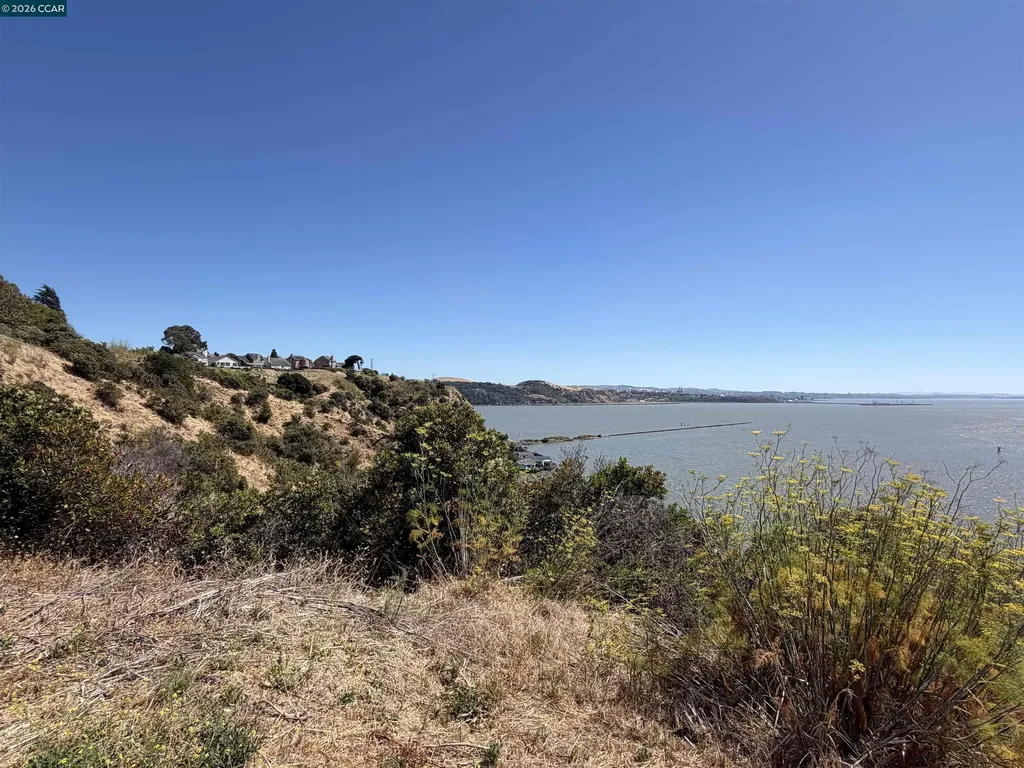 113 Sea Crest Circle Vallejo CA 94590