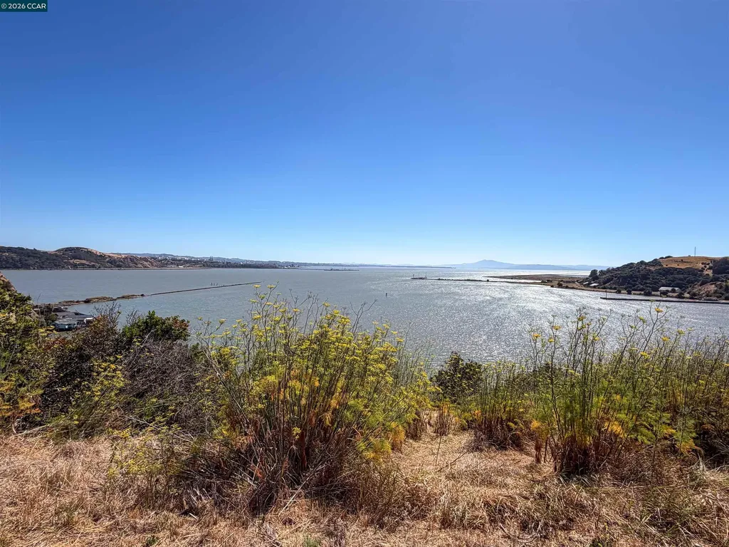 113 Sea Crest Circle Vallejo CA 94590