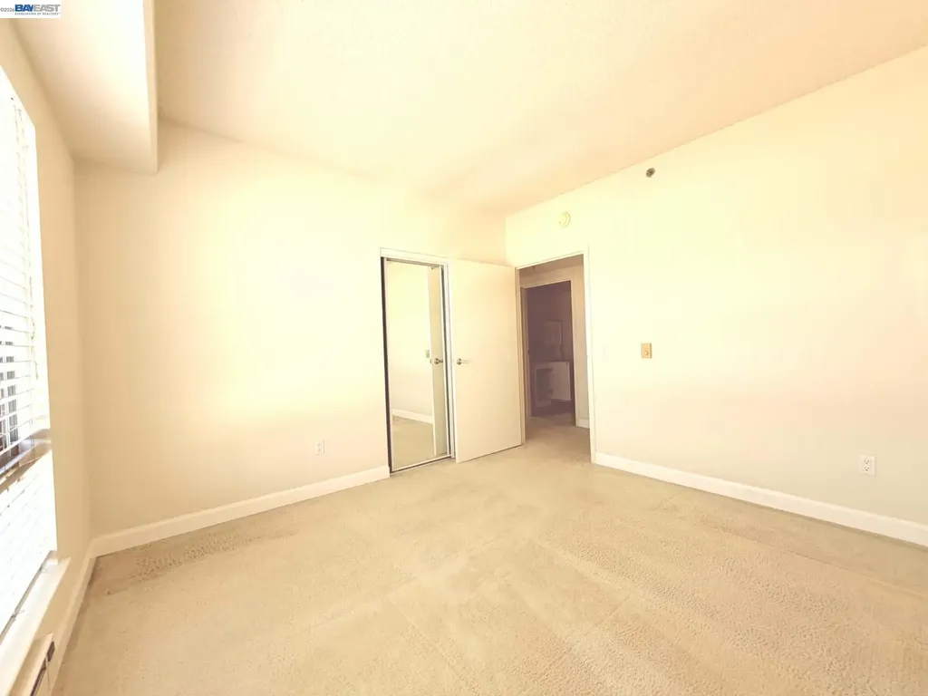989 Webster Street Oakland CA 94607