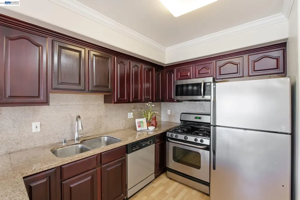 1515 14th Avenue Oakland CA 94606