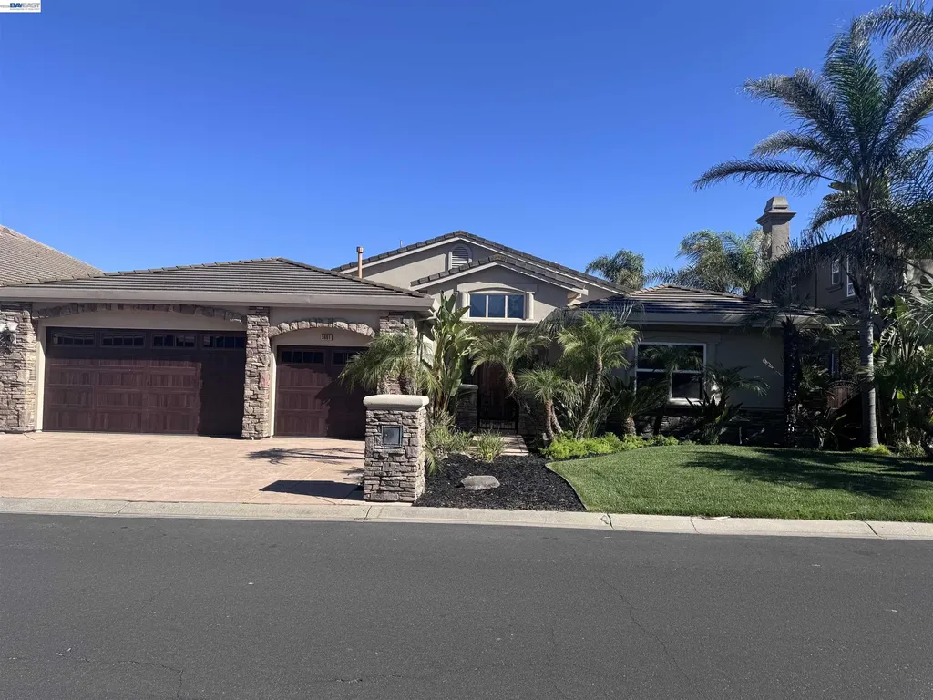 5661 Oakmont Court Discovery Bay CA 94505