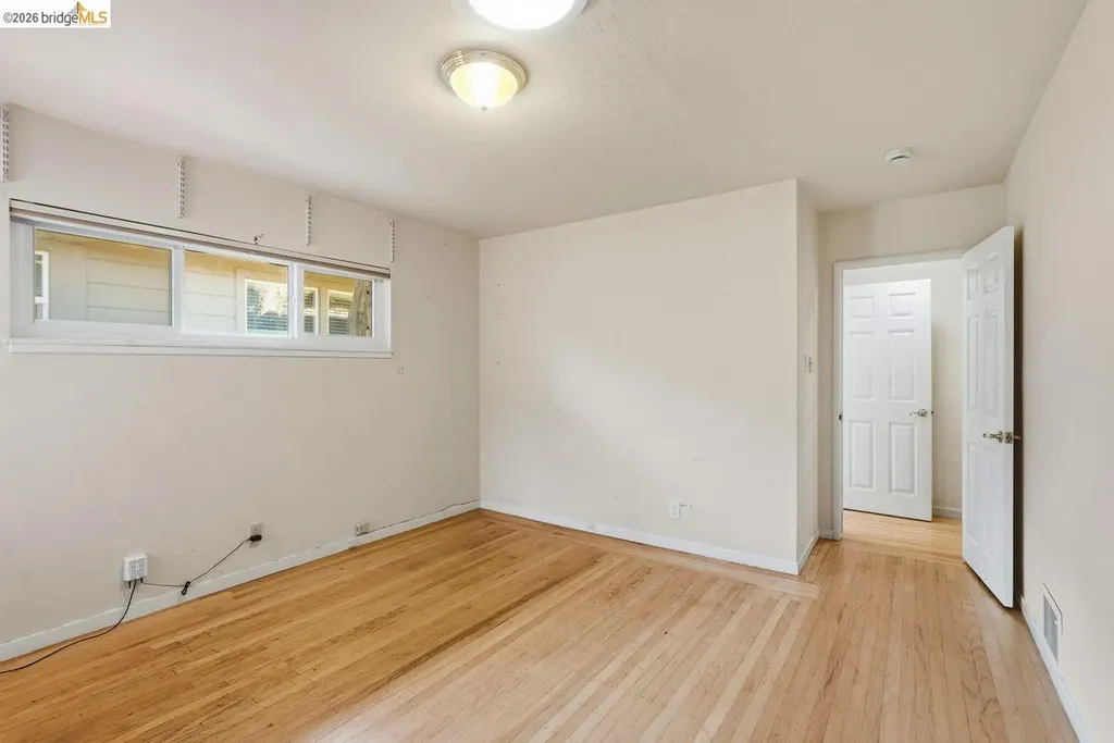 6480 Ascot Drive Oakland CA 94611