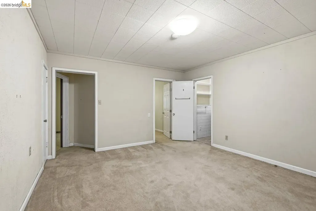6480 Ascot Drive Oakland CA 94611
