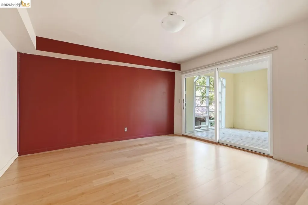 6480 Ascot Drive Oakland CA 94611