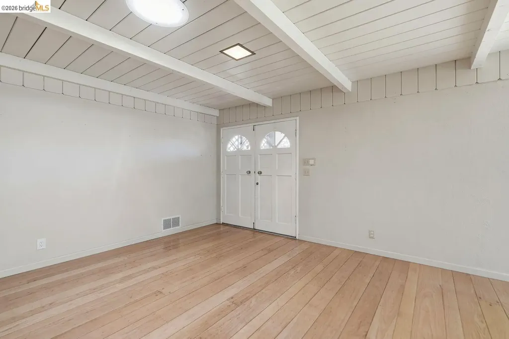 6480 Ascot Drive Oakland CA 94611