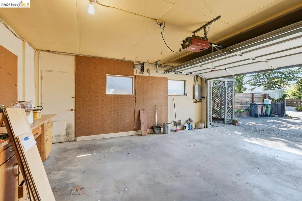 6480 Ascot Drive Oakland CA 94611