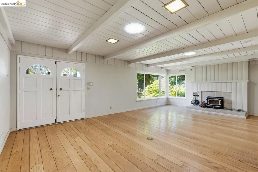 6480 Ascot Drive Oakland CA 94611