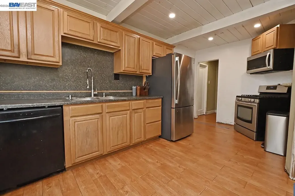 23019 Amador Street Hayward CA 94541