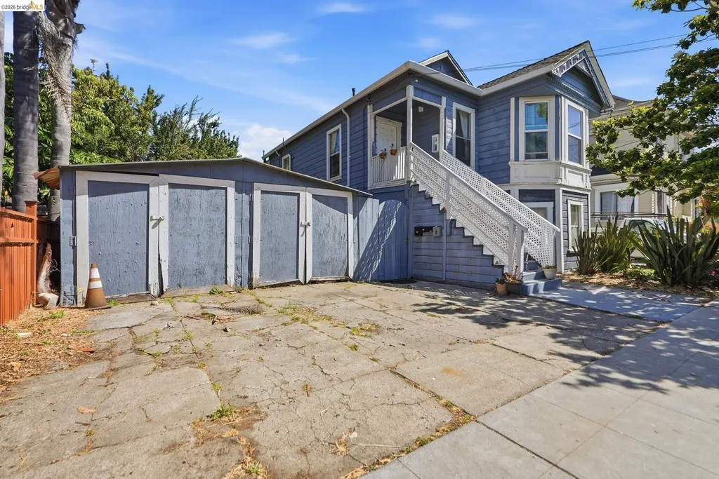 1072 56th Street Oakland CA 94608
