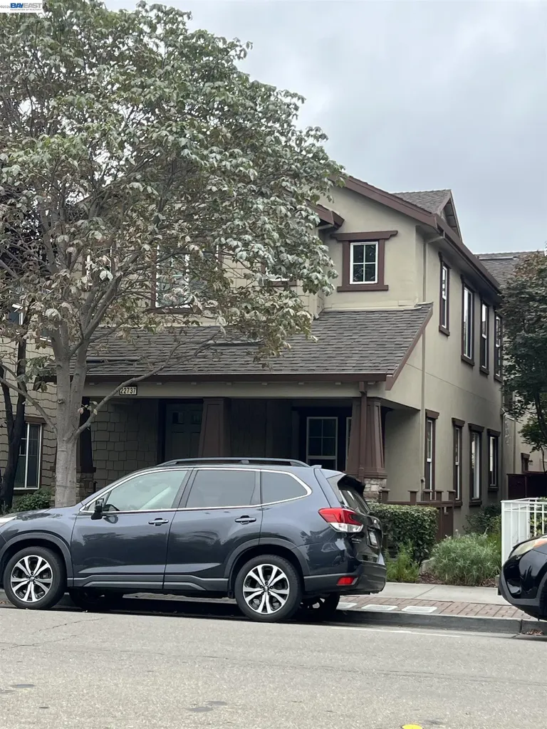 22737 Watkins Street Hayward CA 94541
