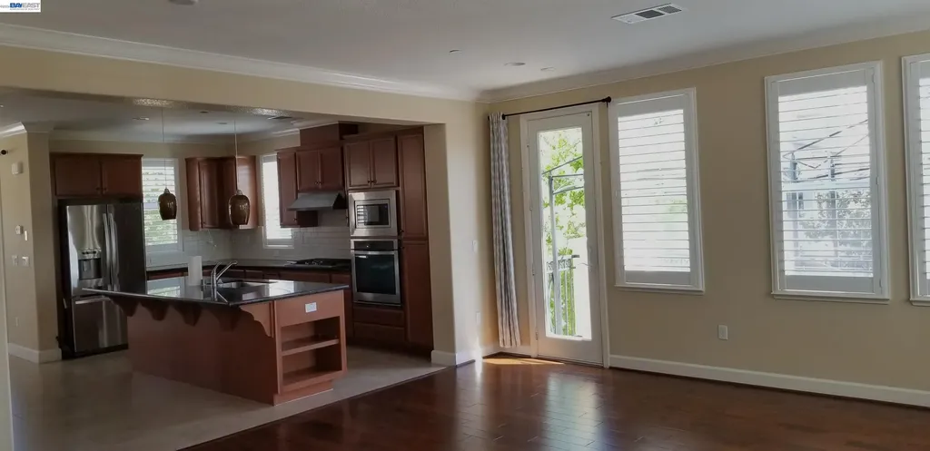 538 Selby Lane Livermore CA 94551