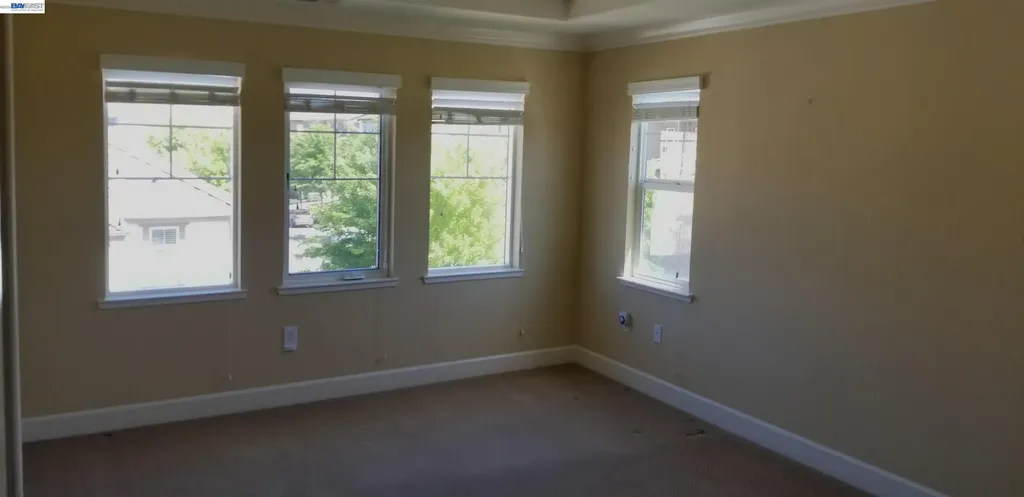 538 Selby Lane Livermore CA 94551