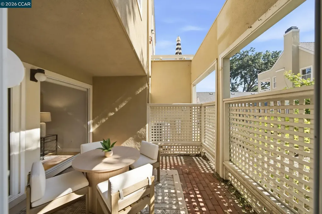 211 Kingston Way Walnut Creek CA 94597