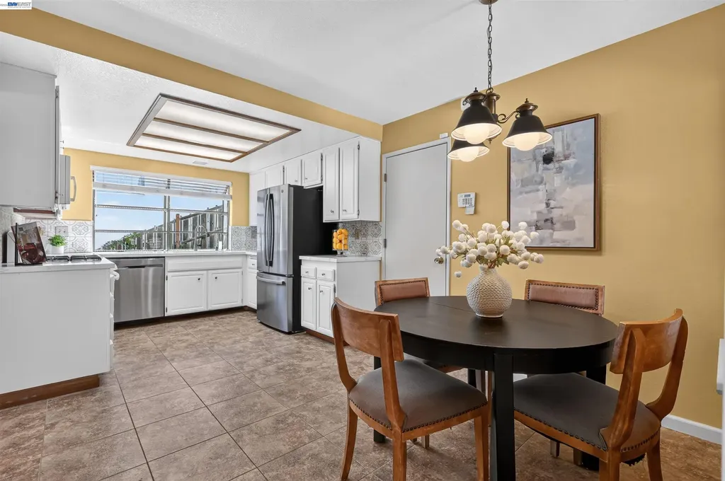 26976 Hemmingway Court Hayward CA 94542