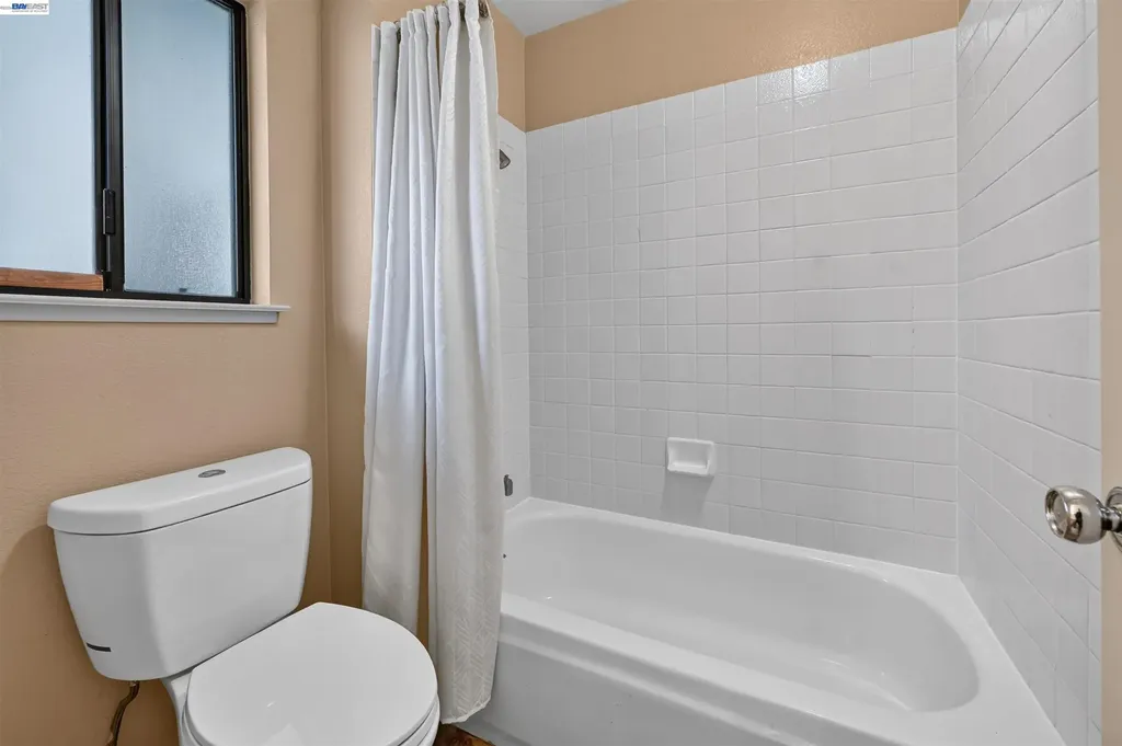 26976 Hemmingway Court Hayward CA 94542
