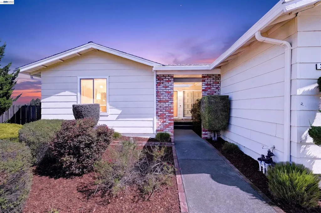26976 Hemmingway Court Hayward CA 94542