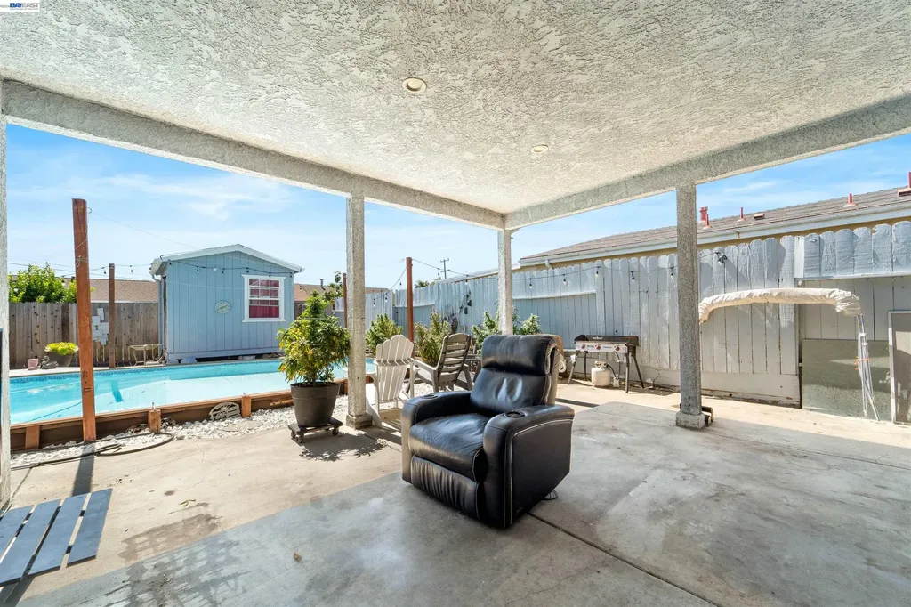 357 White Drive Hayward CA 94544