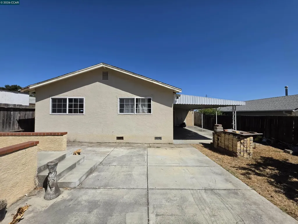 107 Orange Street Vallejo CA 94590