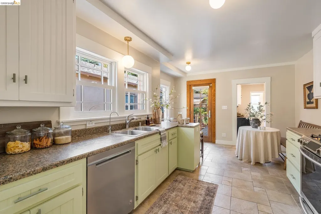 3300 Wilson Place Oakland CA 94602