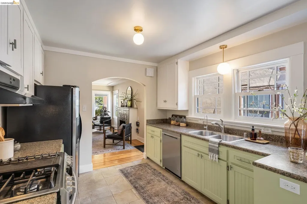 3300 Wilson Place Oakland CA 94602