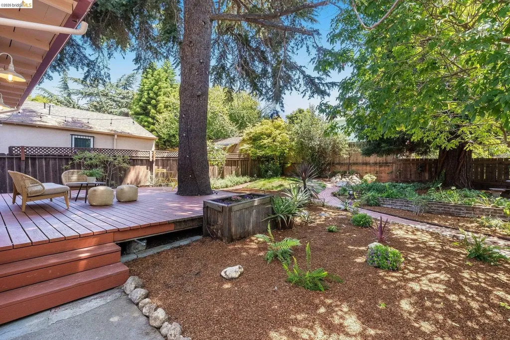 3300 Wilson Place Oakland CA 94602