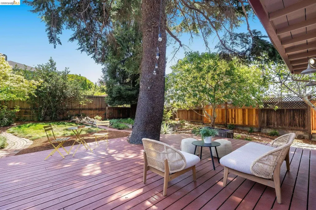 3300 Wilson Place Oakland CA 94602