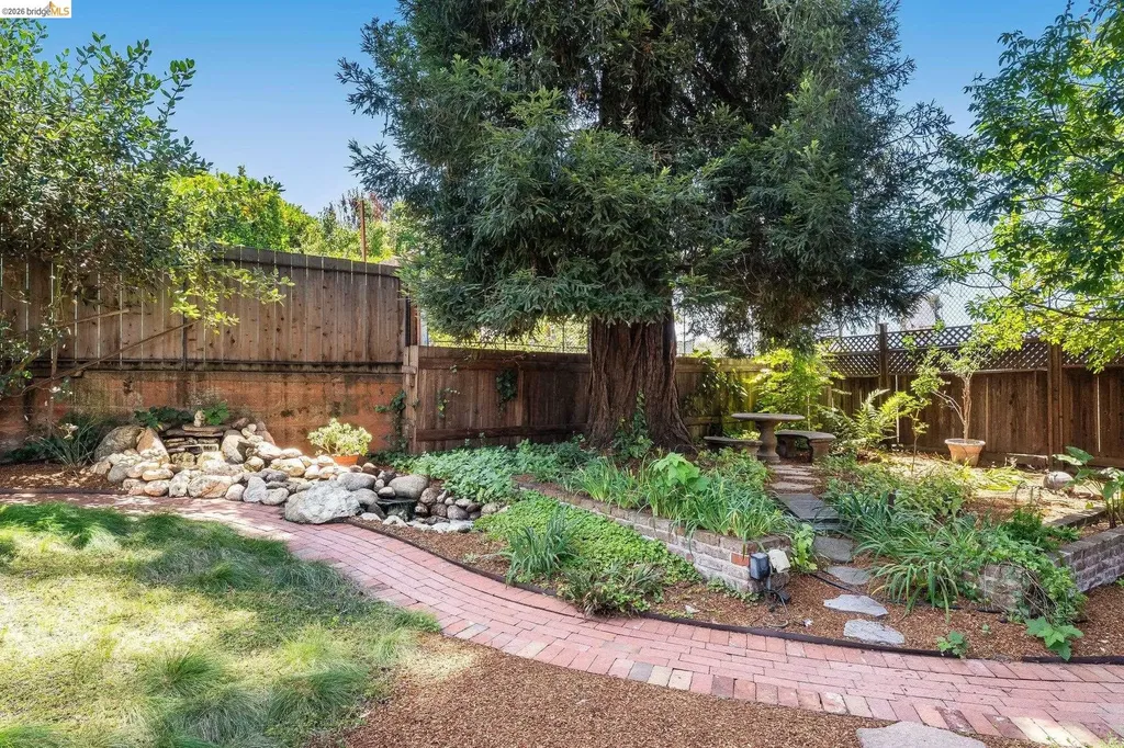 3300 Wilson Place Oakland CA 94602
