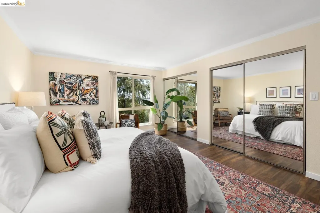 77 Fairmount Avenue Oakland CA 94611
