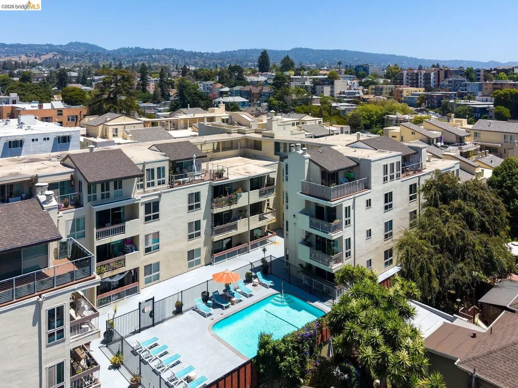 77 Fairmount Avenue Oakland CA 94611