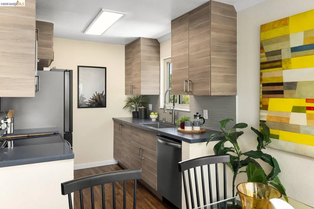77 Fairmount Avenue Oakland CA 94611