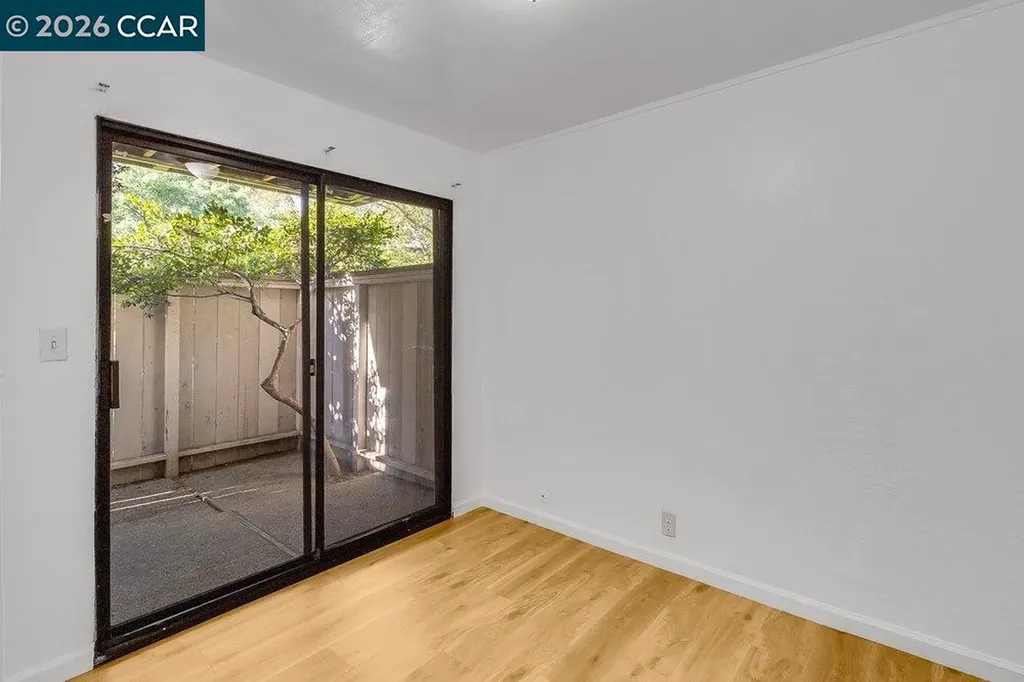 375 Camelback Drive Pleasant Hill CA 94523