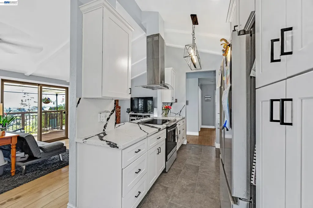 33027 Palmetto Drive Union City CA 94587
