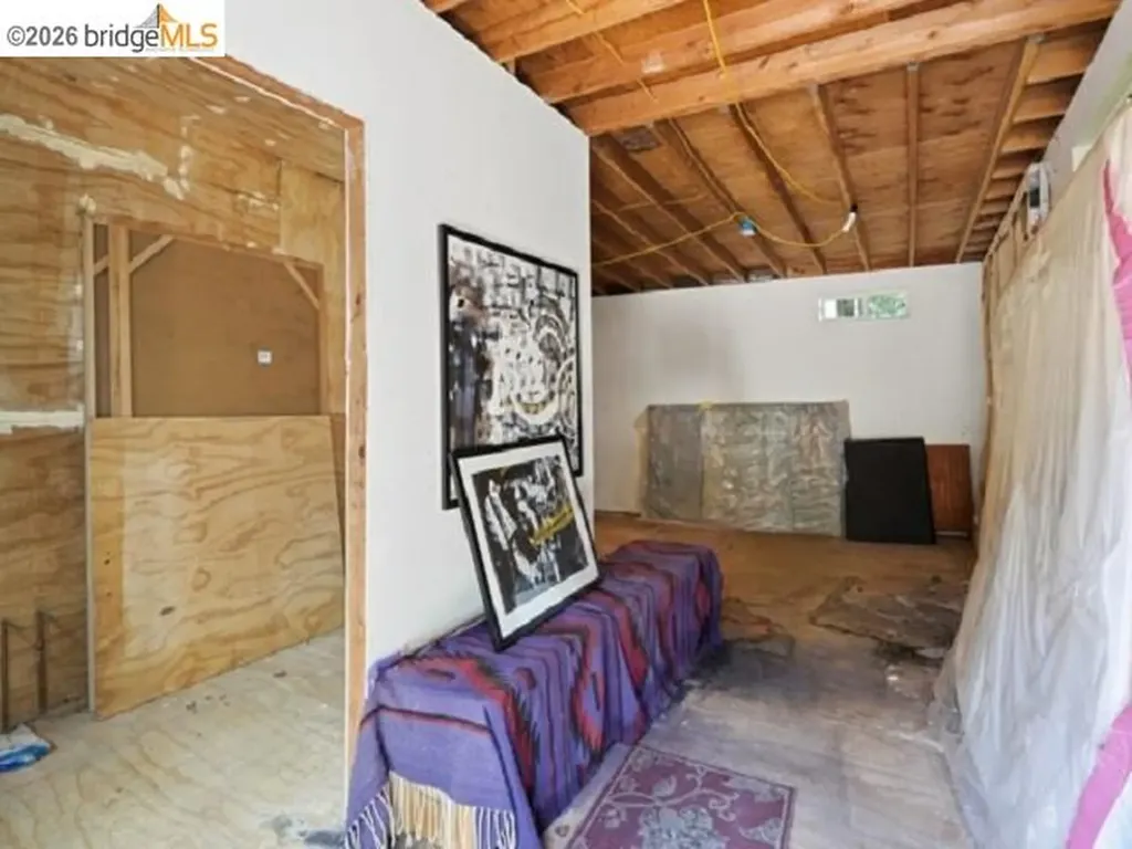 4105 Gregory Street Oakland CA 94619