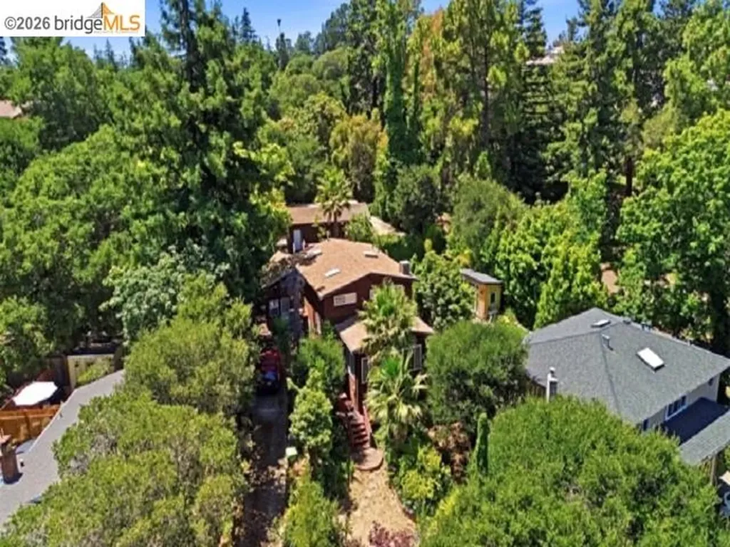 4105 Gregory Street Oakland CA 94619