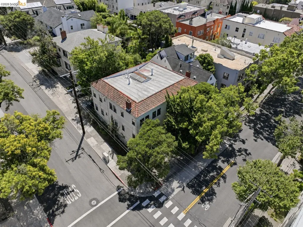 2522 Hilgard Avenue Berkeley CA 94709