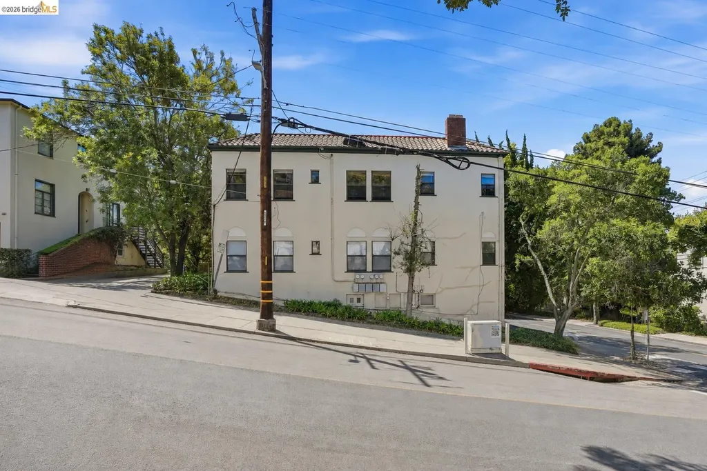2522 Hilgard Avenue Berkeley CA 94709