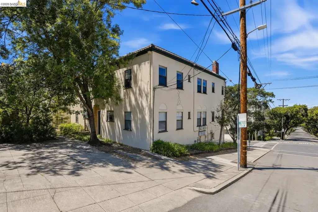2522 Hilgard Avenue Berkeley CA 94709